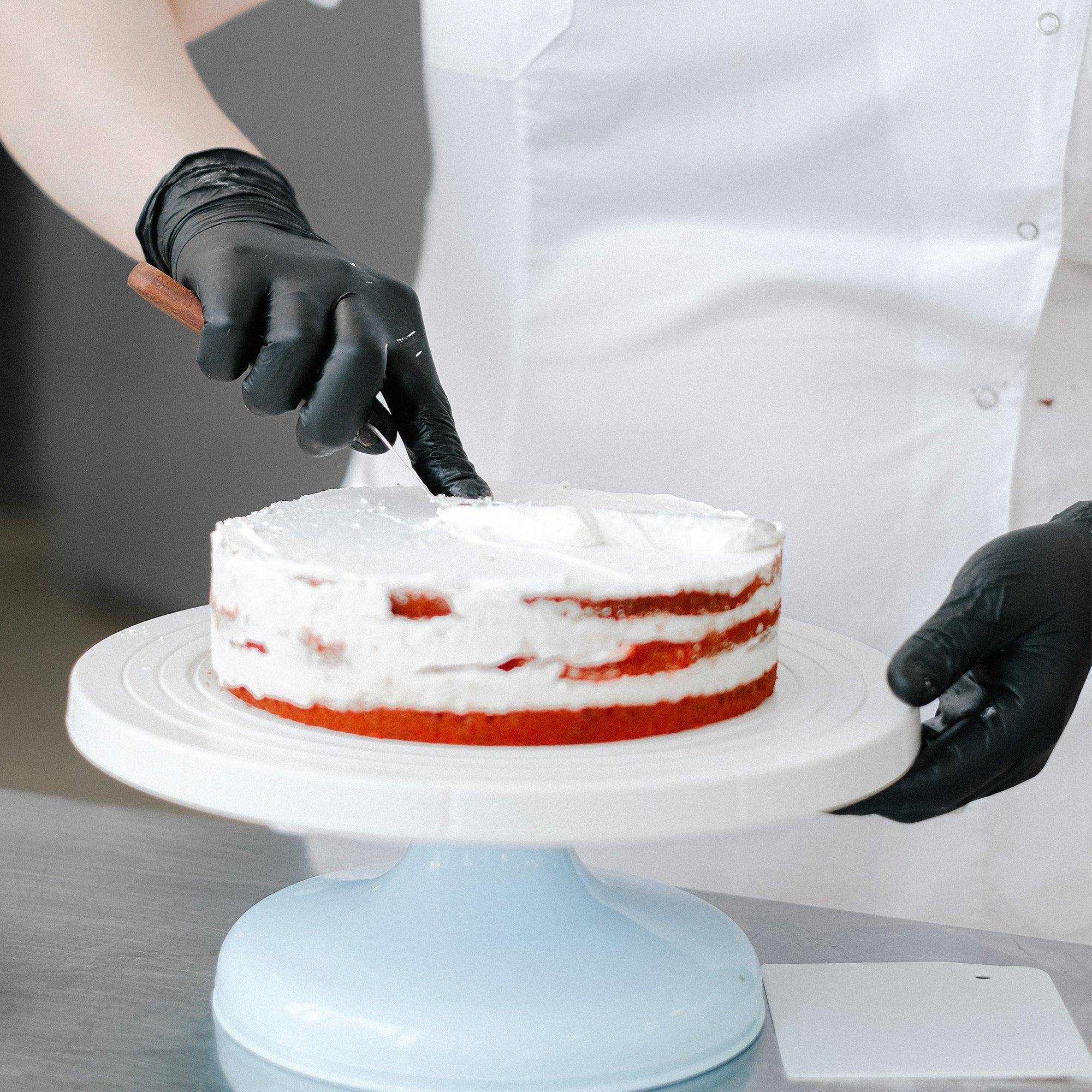 SwiftGrip Disposable Light-Duty Nitrile Gloves 20x50 Case Pack - Black (EN35K) 3Mil